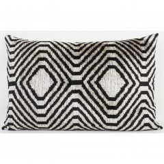 IKAT SILK UNIQUE SILVER BLACK PATTERN Q9.2     - CUSHIONS